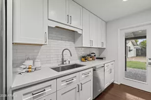 115 E Encanto Dr, Tempe, AZ 85281 - Photo 18