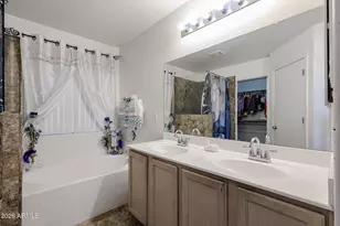 13217 W Port Royale Ln, Surprise, AZ 85379 - Photo 22