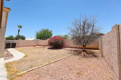 13217 W Port Royale Lane, Surprise, AZ 85379 - Photo 24