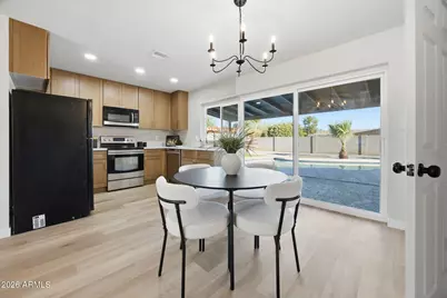 651 E Glade Avenue, Mesa, AZ 85204 - Photo 8