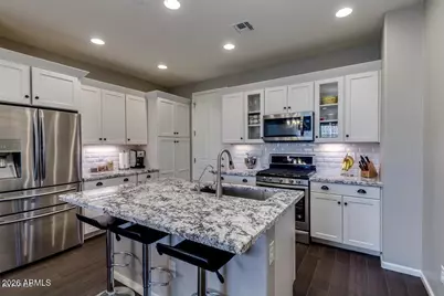 2477 W Market Place #Unit 32, Chandler, AZ 85248 - Photo 14