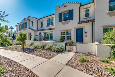 2477 W Market Place #Unit 32, Chandler, AZ 85248 - Photo 4