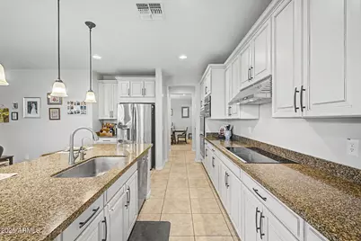 20179 E Escalante Road, Queen Creek, AZ 85142 - Photo 2