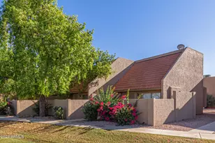 7432 N 43rd Ln, Glendale, AZ 85301 - Photo 1
