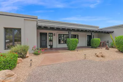 6433 E Badgett Lane, Paradise Valley, AZ 85253 - Photo 2