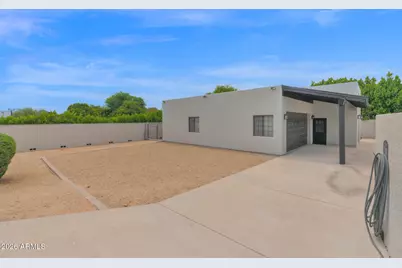 6433 E Badgett Lane, Paradise Valley, AZ 85253 - Photo 60