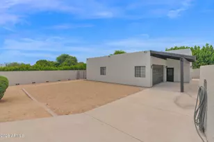 6433 E Badgett Ln, Paradise Valley, AZ 85253 - Photo 60