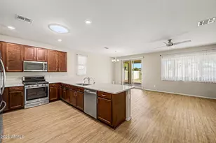 17173 W Buckhorn Trl, Surprise, AZ 85387 - Photo 8