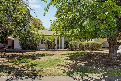 2210 W Meadow Drive, Phoenix, AZ 85023 - Photo 2