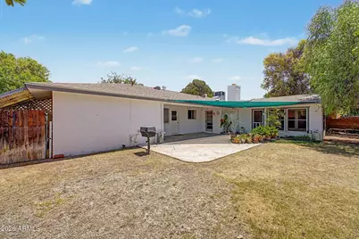 2210 W Meadow Drive, Phoenix, AZ 85023 - Photo 34