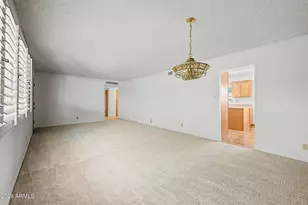 2210 W Meadow Dr, Phoenix, AZ 85023 - Photo 8