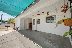 2210 W Meadow Dr, Phoenix, AZ 85023 - Photo 30