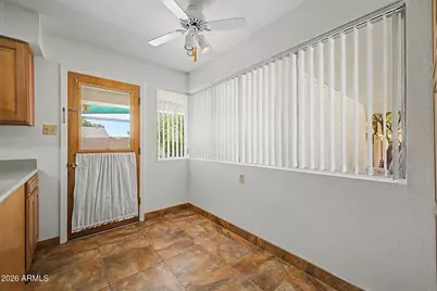 2210 W Meadow Drive, Phoenix, AZ 85023 - Photo 12