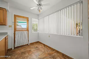 2210 W Meadow Dr, Phoenix, AZ 85023 - Photo 12