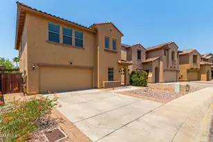 15904 N 22nd Ln, Phoenix, AZ 85023 - Photo 2