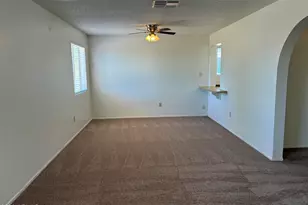 5915 W Tierra Buena Ln, Glendale, AZ 85306 - Photo 10