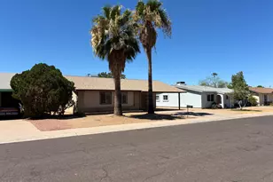 5915 W Tierra Buena Ln, Glendale, AZ 85306 - Photo 2