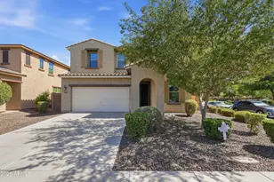 119 E Chelsea Ln, Gilbert, AZ 85295 - Photo 2