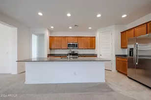 8752 W Medlock Dr, Glendale, AZ 85305 - Photo 2