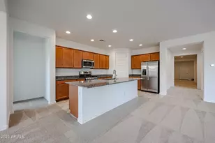 8752 W Medlock Dr, Glendale, AZ 85305 - Photo 6