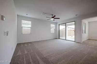 8752 W Medlock Drive, Glendale, AZ 85305 - Photo 12