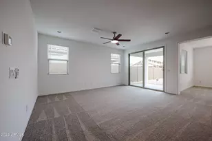 8752 W Medlock Dr, Glendale, AZ 85305 - Photo 12