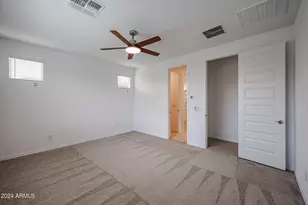 8752 W Medlock Dr, Glendale, AZ 85305 - Photo 16