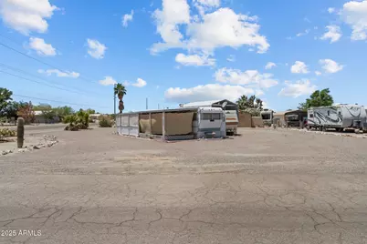 39984 Montana Drive, Salome, AZ 85348 - Photo 4