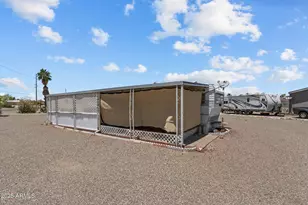 39984 Montana Dr, Salome, AZ 85348 - Photo 6