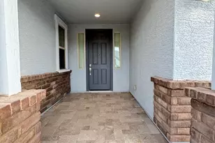 14241 W Soft Wind Dr, Surprise, AZ 85387 - Photo 2