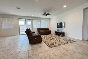 14241 W Soft Wind Dr, Surprise, AZ 85387 - Photo 14