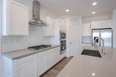17064 W Briles Road, Surprise, AZ 85387 - Photo 2