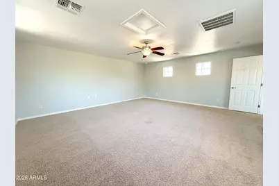 3998 W Roundabout Circle, Chandler, AZ 85226 - Photo 22