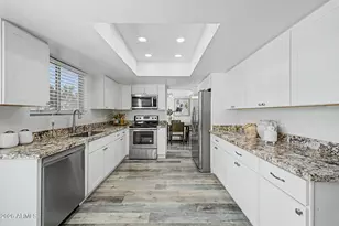 1726 S Henkel Cir, Mesa, AZ 85202 - Photo 6