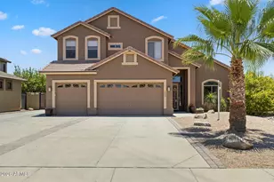 2437 E Grovers Ave, Phoenix, AZ 85032 - Photo 1