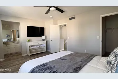 15847 N 26th Avenue, Phoenix, AZ 85023 - Photo 8