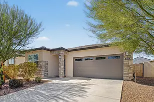 18574 W Hackamore Dr, Wittmann, AZ 85361 - Photo 2