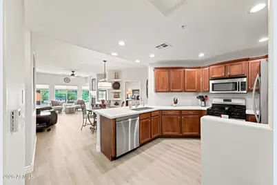 5350 E Deer Valley Drive #2431, Phoenix, AZ 85054 - Photo 1