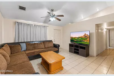 538 W Melrose Drive, Casa Grande, AZ 85122 - Photo 2