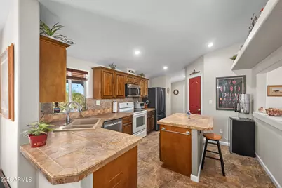 5691 E 32nd Avenue, Apache Junction, AZ 85119 - Photo 14