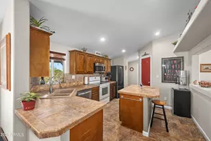 5691 E 32nd Ave, Apache Junction, AZ 85119 - Photo 14