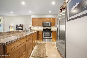 10080 E Mountainview Lake Dr, Scottsdale, AZ 85258 - Photo 14