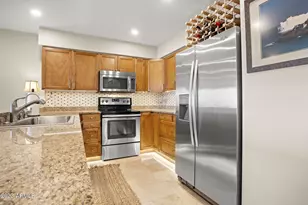 10080 E Mountainview Lake Dr, Scottsdale, AZ 85258 - Photo 12