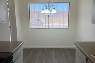 9509 W North Ln, Peoria, AZ 85345 - Photo 8