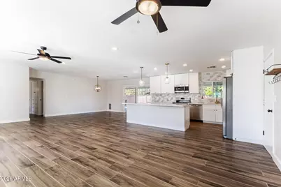 6517 N 16th Drive, Phoenix, AZ 85015 - Photo 4