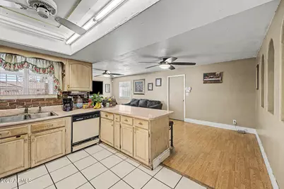 3833 W Vogel Avenue, Phoenix, AZ 85051 - Photo 12