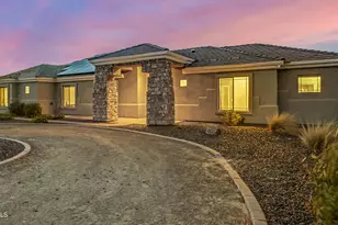 19732 E Palm Beach Dr, Queen Creek, AZ 85142 - Photo 2