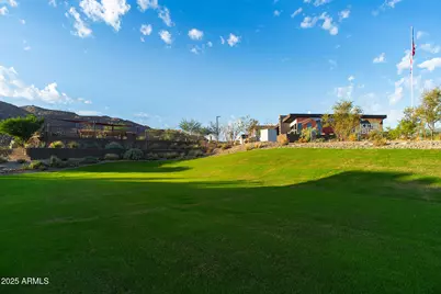 917 E Buist Avenue, Phoenix, AZ 85042 - Photo 30