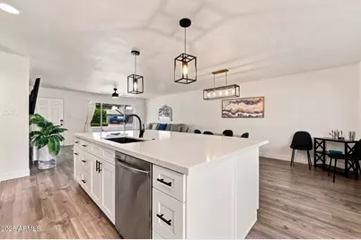 8601 E Thornwood Drive, Scottsdale, AZ 85251 - Photo 10