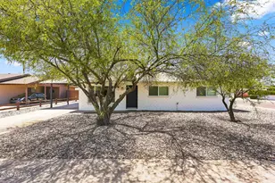 8601 E Thornwood Dr, Scottsdale, AZ 85251 - Photo 2